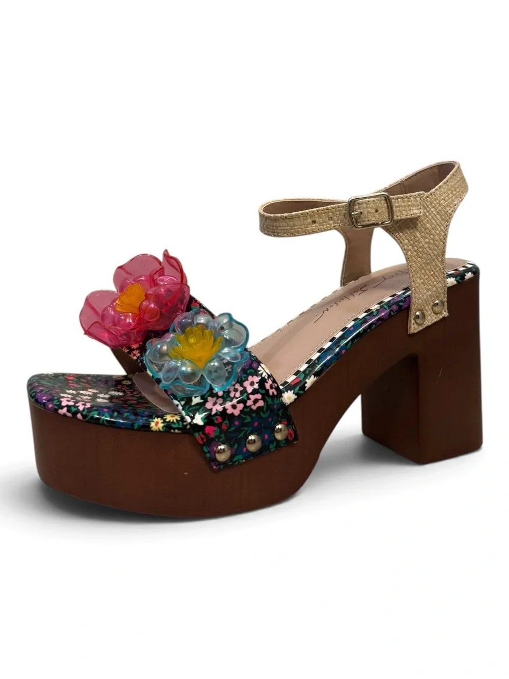 Betsey Johnson Elayne Floral 3D Flower Platform Sandals Heels Size 7